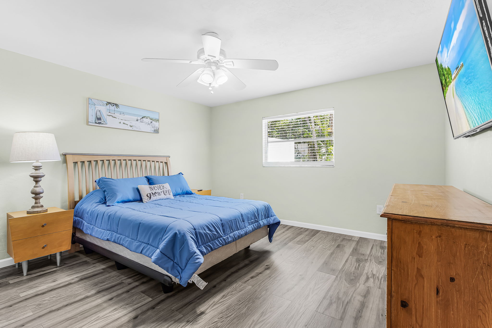 Third bedroom — actual property photograph